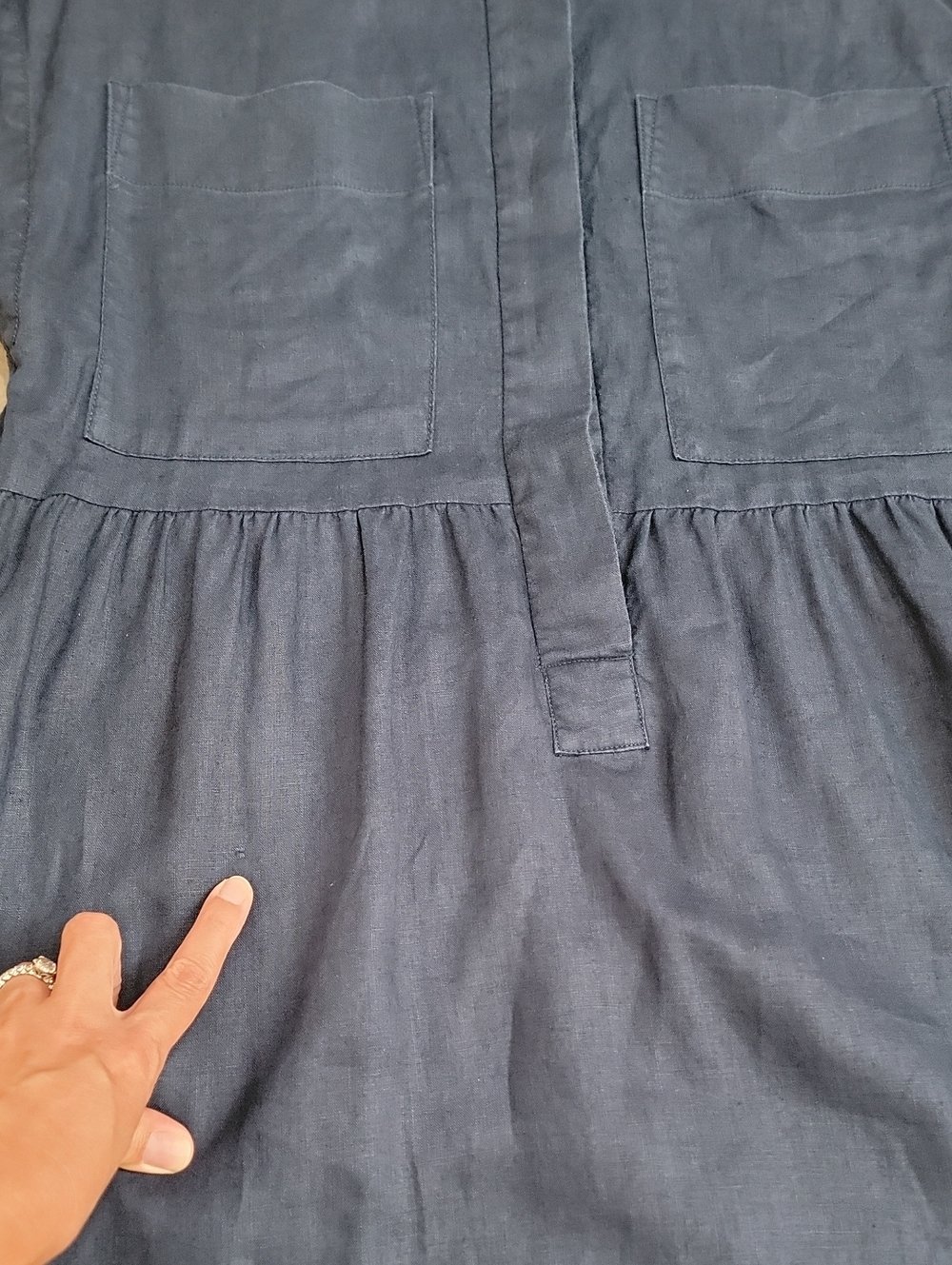 The Craft Dress in Linen - Picture 10 of 16